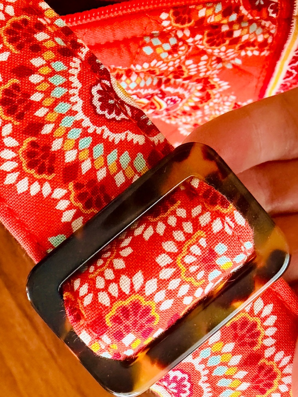 Vera Bradley Red Quilted Floral Shoulder Bag - Picture 9 of 10